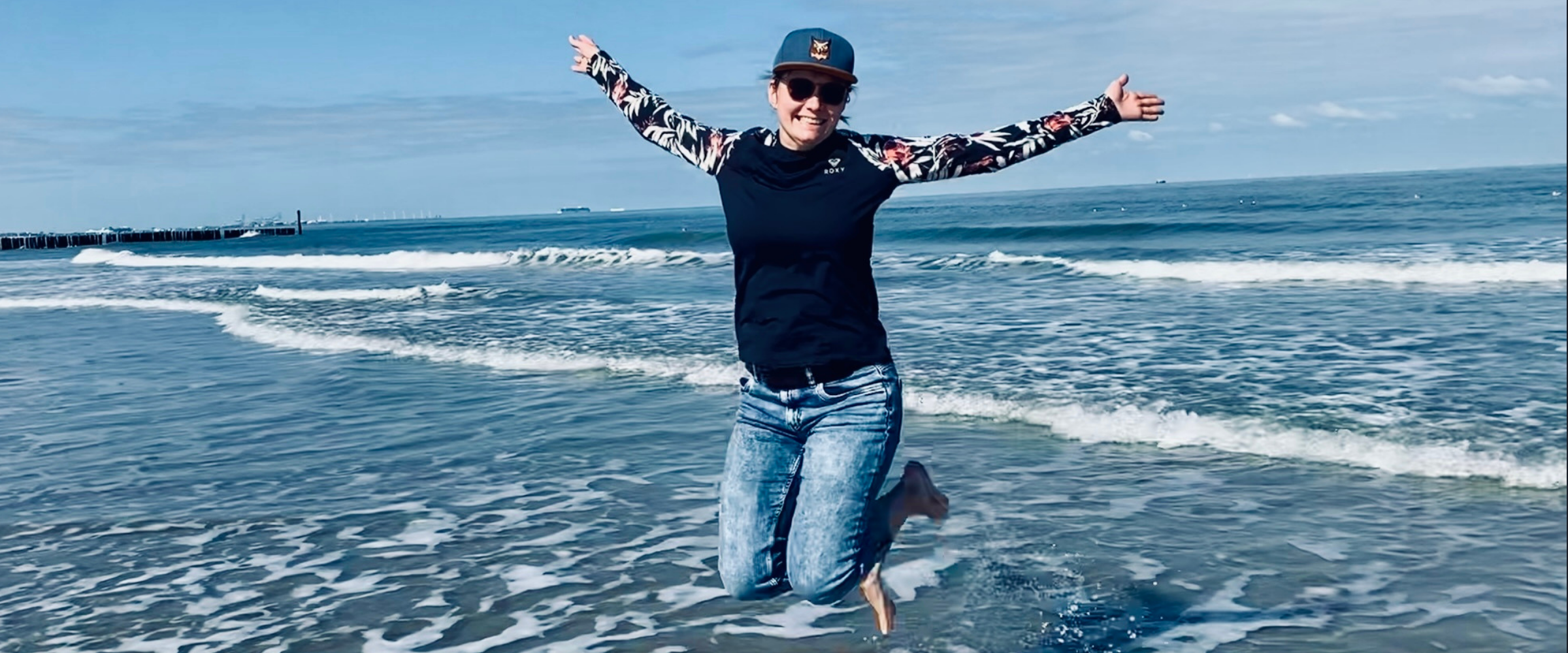 Lou Ann Knox am Meer